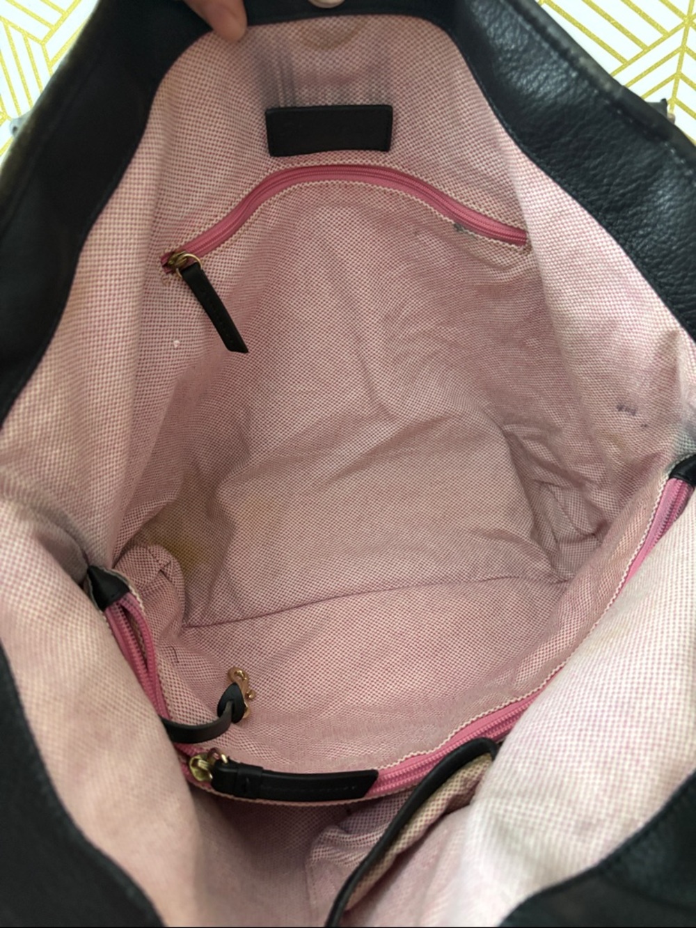 Dooney & Bourke Black Pebbled Leather Shoulder Bag - Picture 8 of 13